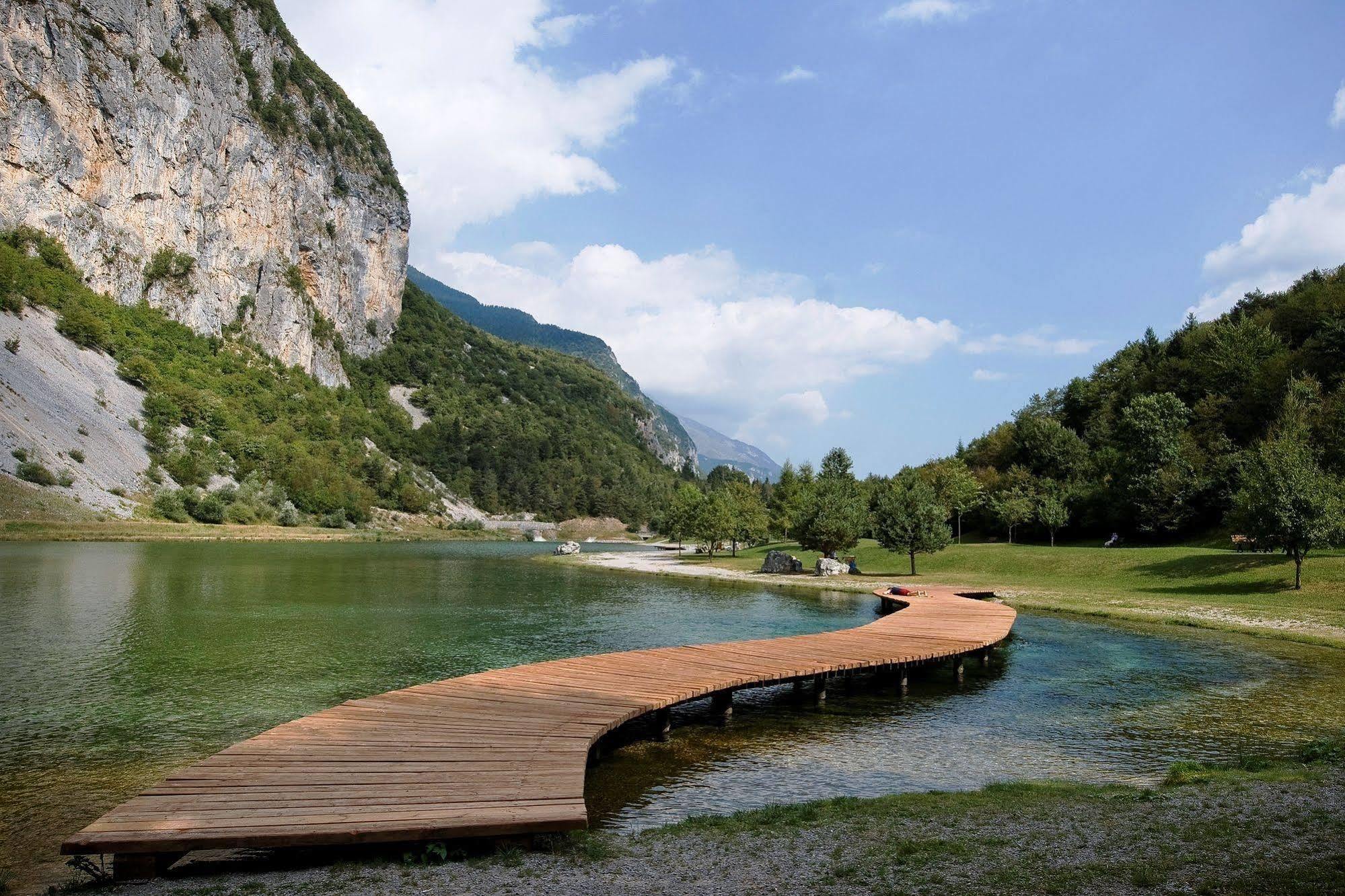 Garni Lago Nembia San Lorenzo Dorsino Buitenkant foto